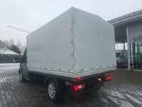 Pogled od pozadi levo