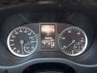 Pogled na kombinovani instrument