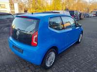 Pogled od pozadi desno