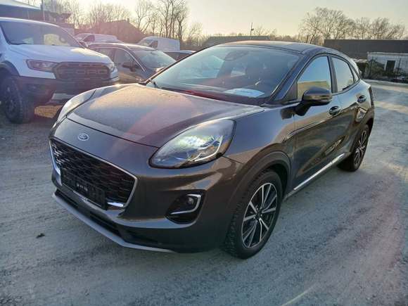 Pogled od napred levo