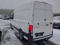 Pogled od pozadi levo