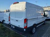 Pogled od pozadi desno