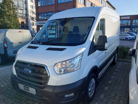 Pogled od napred levo