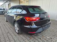 Pogled od pozadi levo