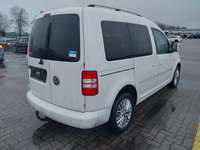 Pogled od pozadi desno