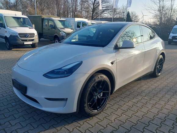 Pogled od napred levo