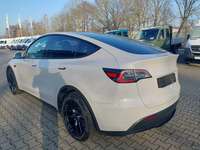 Pogled od pozadi levo