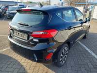 Pogled od pozadi desno