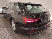 Pogled od pozadi levo