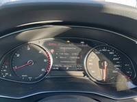 Pogled na kombinovani instrument