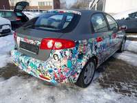 Pogled od pozadi desno