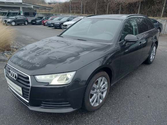 Pogled od napred levo