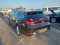 Pogled od pozadi levo