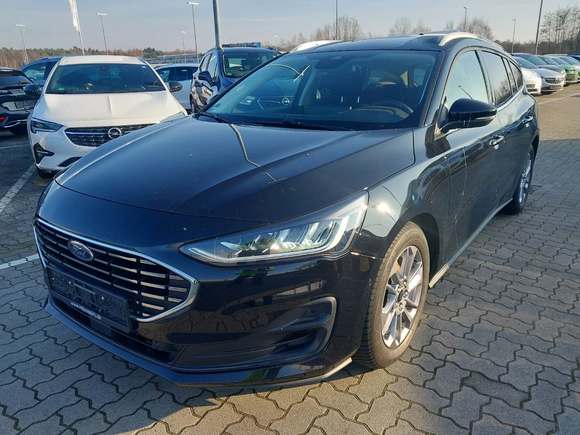 Pogled od napred levo