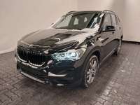 Вид спереди слева