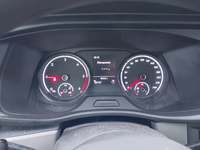 Pogled na kombinovani instrument