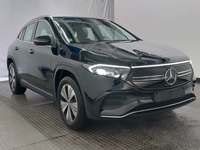 Pogled sprijeda desno