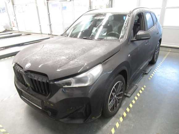 Pogled sprijeda lijevo