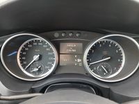 Pogled na kombinovani instrument