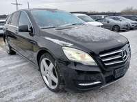 Pogled od napred  desno