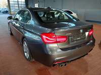 Pogled od pozadi levo