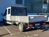 Pogled straga lijevo