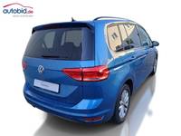 Pogled od pozadi desno