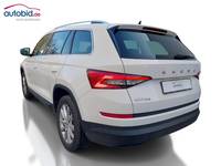 Pogled od pozadi levo