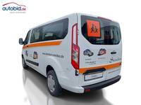 Pogled od pozadi levo