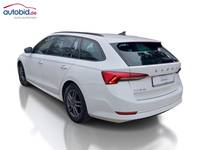 Pogled od pozadi levo