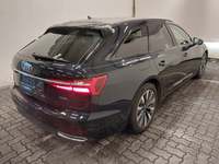 Pogled od pozadi desno