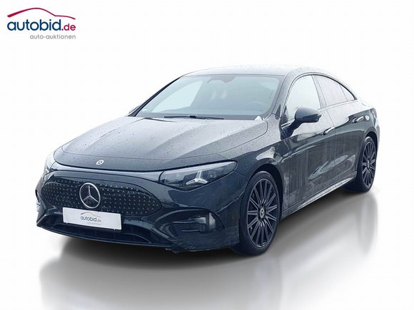 Pogled od napred levo