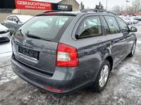 Vista trasera derecha