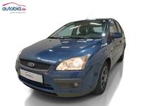 Pogled sprijeda lijevo