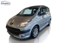 Pogled sprijeda lijevo