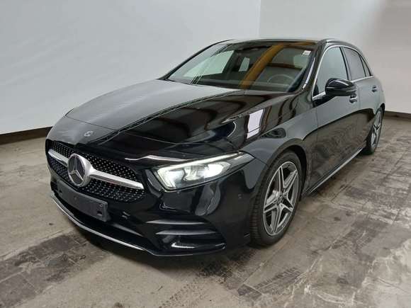 Pogled sprijeda lijevo