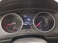 Вид на приборную панель