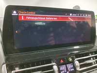 Pohled na přístrojovou desku