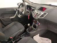 Вид на салон