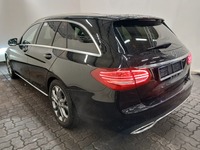 Вид сзади слева