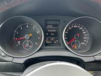 Pogled na kombinovani instrument