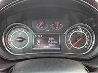 Pogled na kombinovani instrument