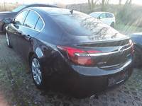 Pogled od pozadi levo