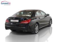 Aanzicht achter rechts