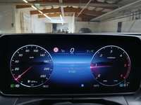 Pogled na kombinovani instrument