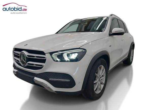 Pogled od napred levo