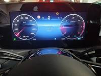 Pogled na kombinovani instrument