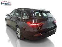 Pogled od pozadi levo