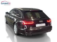 Pogled od pozadi levo