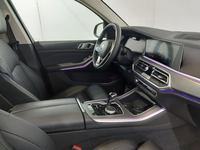 Вид на салон